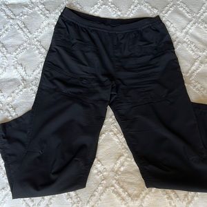 Mountain Hardwear black travel/hiking/work pants